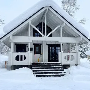 niseko-izumikyo-cottage.hokkaidohotelsjapan.com/